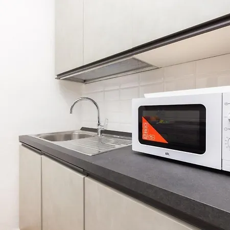 Loft - Duomo 18min-free Wifi Ac Metro M1 200m * 米兰